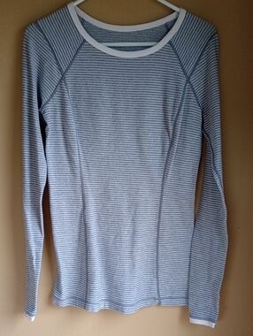 Lulu Lemon Stripped Long Sleeve Sweater Baselay Running Athletic Size M